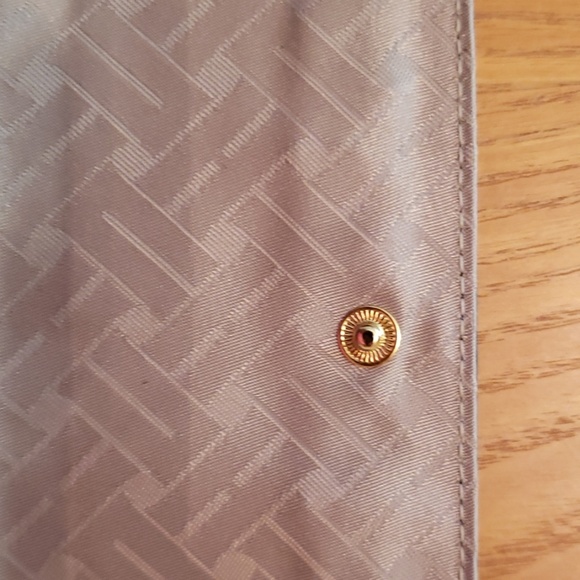 Cole Haan Triple Card Case - Picture 7 of 8